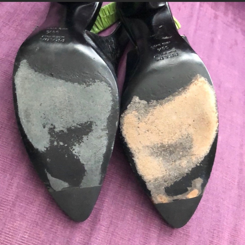 Prada Black and Green Slingbacks with Cone heel, size 38.5 - Picture 3 of 4